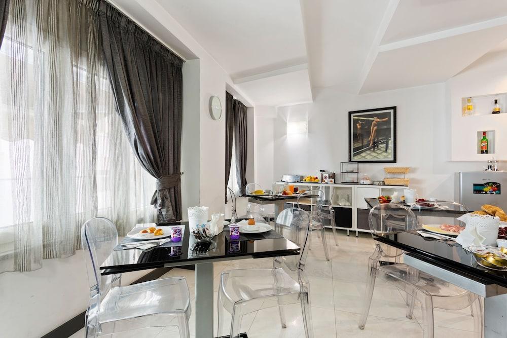 Golden Hotel Napoli Ngoại thất bức ảnh