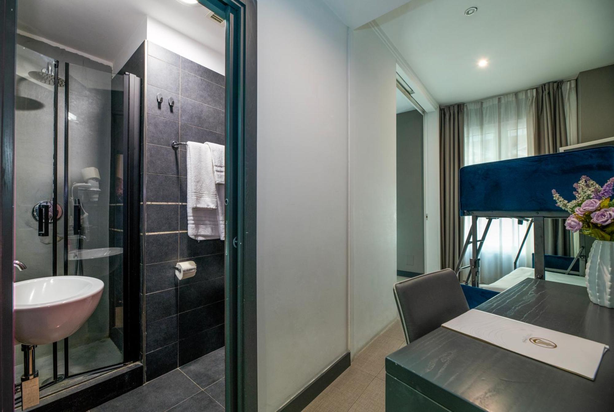 Golden Hotel Napoli Ngoại thất bức ảnh
